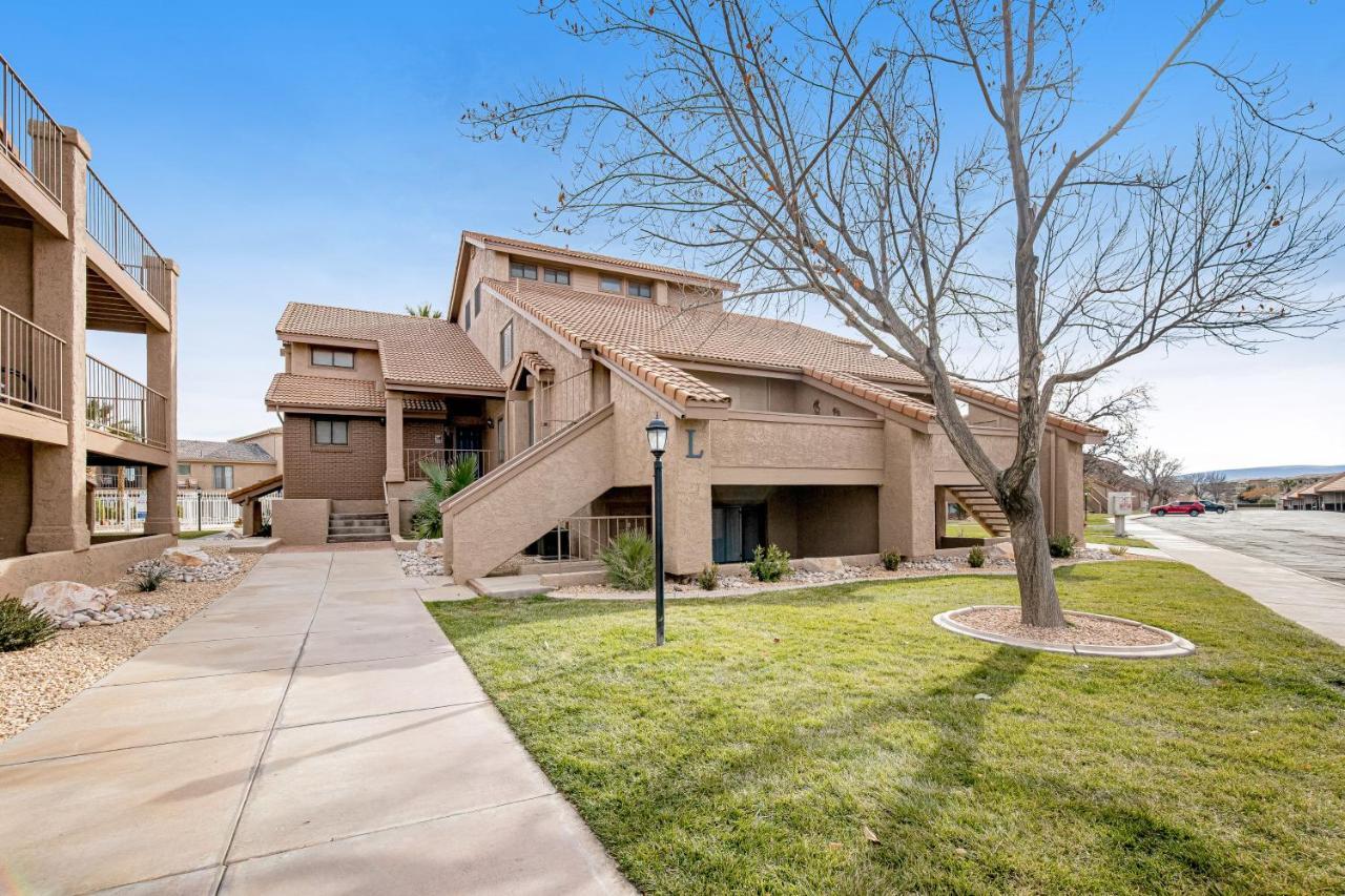 Penthouse At The Village St. George Exterior photo